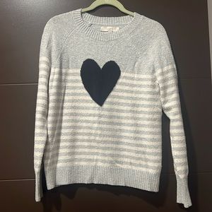 LOFT heart sweater ❤️ Size Medium Women Excellent Condition Grey/White/Black